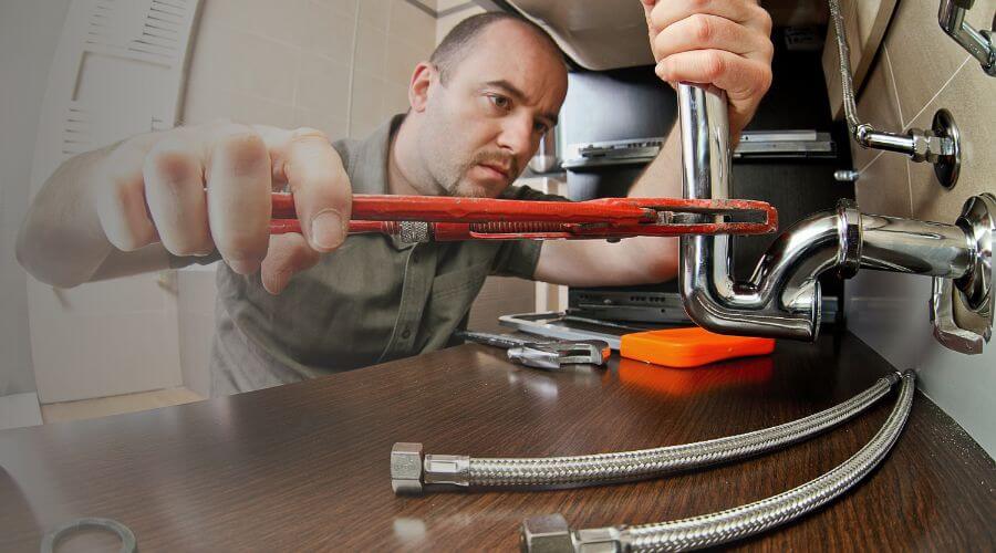 Local expert plumbing services in Evansville, IN